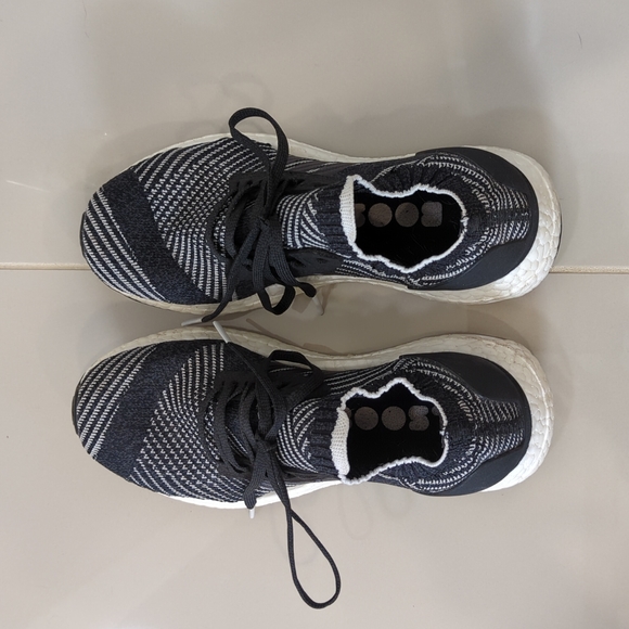 Adidas Ultra Boost Sz 6 - Picture 4 of 10